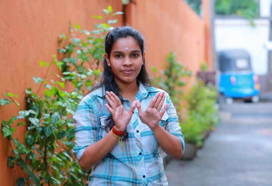 Ms.Shiwakumar Dhanushini, a community volunteer in Colombo, India